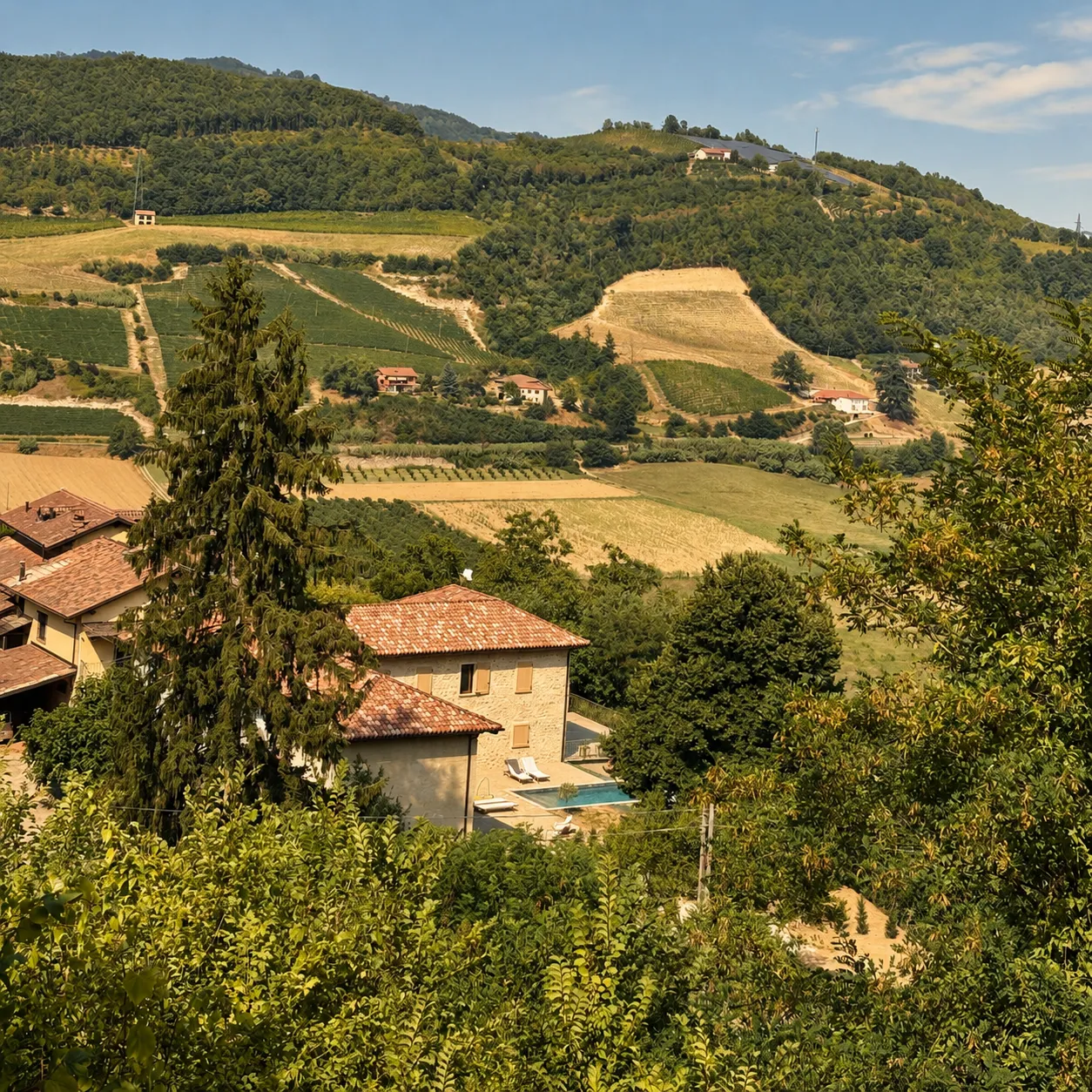 The villa in its idyllic setting